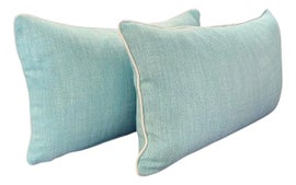 Example of Outdoor Pillows in West Palm