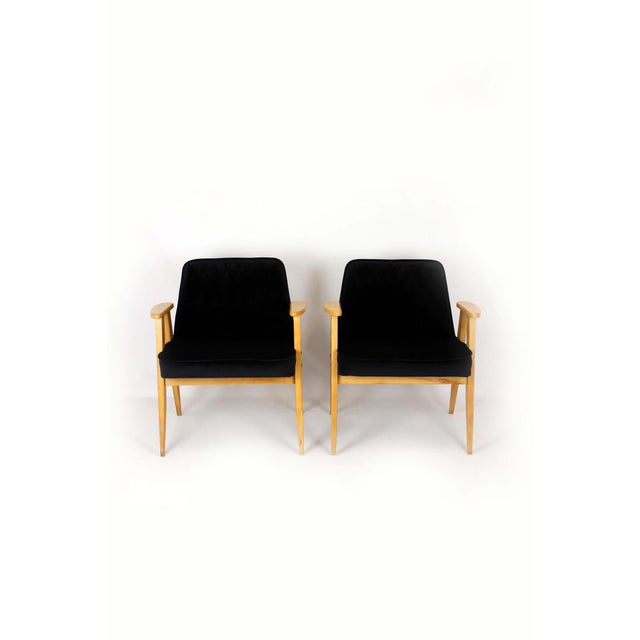 Black Set of Model 366 Armchairs by Józef Chierowski, Poland, 1960s For Sale - Image 8 of 18