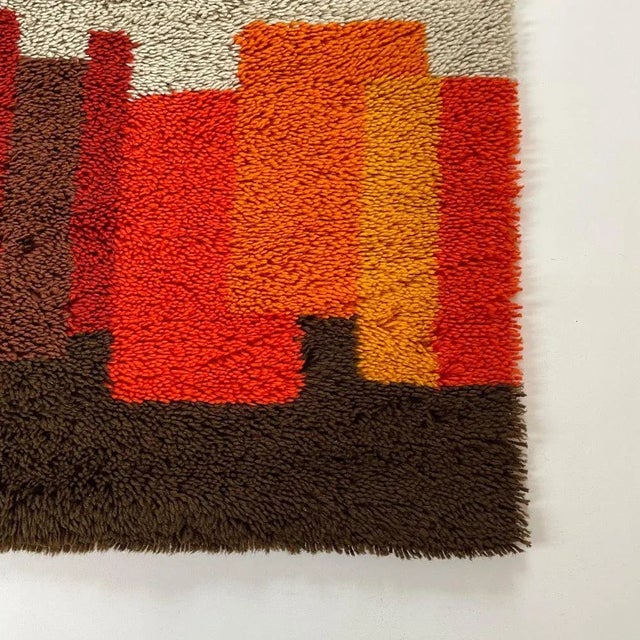 Plastic Modernist Dutch High Pile Rugs from Desso, 1970s, Set of 2 For Sale - Image 7 of 18