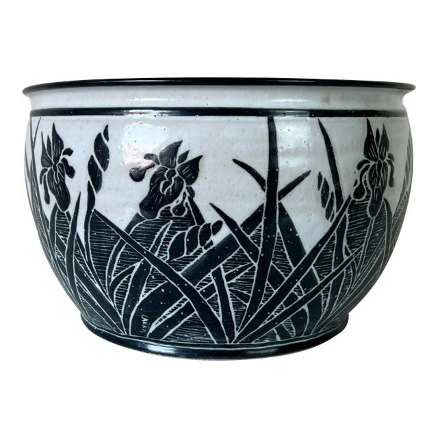 1980's Vintage Carris Hand Painted Pottery Planter For Sale