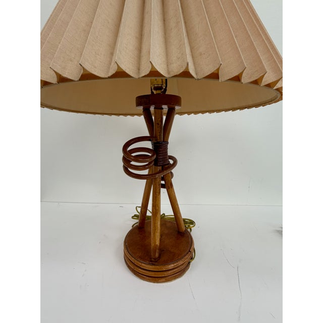 Wood Mid-Century Modern Wood Table Lamp With Pleated Shade For Sale - Image 7 of 10