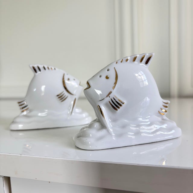 Ceramic Limoges France Vintage Porcelain Fish Gold Trim Salt and Pepper Shaker Set For Sale - Image 7 of 8