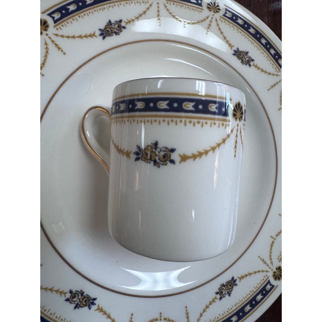 1986 Coalport Sherborne Demitasse & Dessert Tea Sets Service for 6 - 22 pcs For Sale In Houston - Image 6 of 8