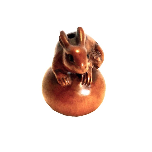 Set of Nine Japanese Netsuke Rabbits From the Showa Era For Sale - Image 13 of 18