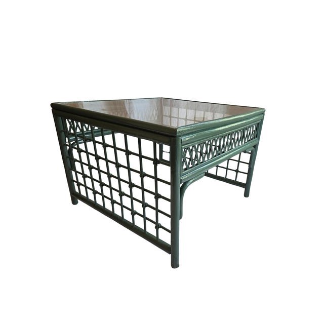 1970s Palm Beach Style Custom Emerald Lacquered Bamboo & Double Lattice Coffee Table For Sale - Image 4 of 10