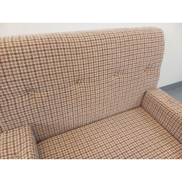 Mid-Century Modern Large Vintage Lounge Chair in Wool Fabric, 1970s For Sale - Image 3 of 18