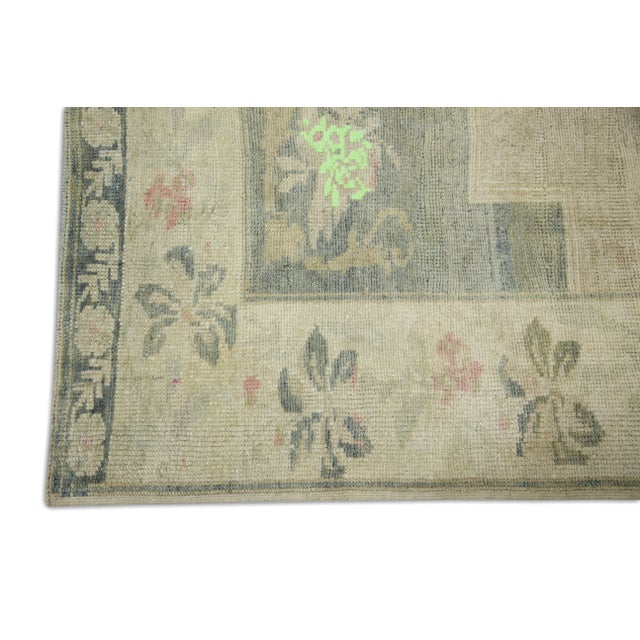 Vintage Turkish Rug 4'10" x 6'11" For Sale - Image 4 of 7