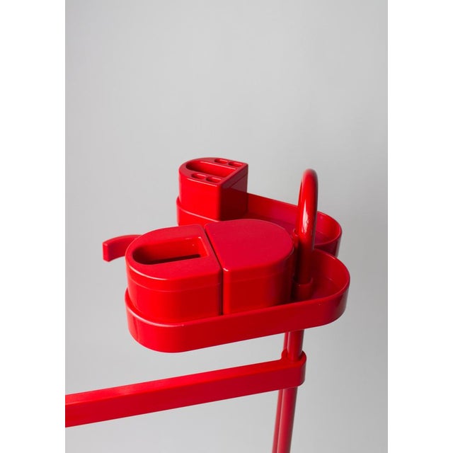 1980s Vintagen Lucy Bathroom Assistant Valet by Metalplastica Luccese, 1980s For Sale - Image 5 of 13