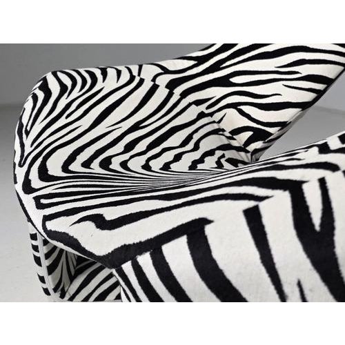 Zen Lounge Chair in Zebra Velvet by Kwok Hoi Chan for Steiner, 1970s For Sale - Image 3 of 7