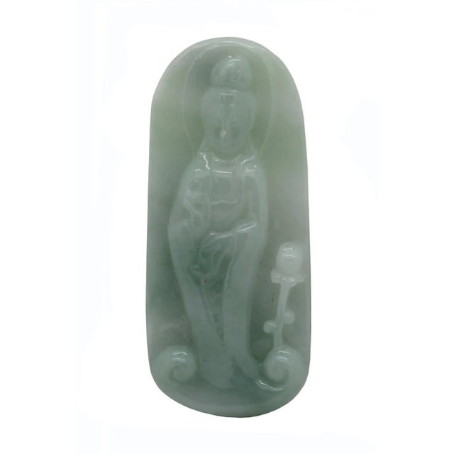 1980s Light Green Standing Jade Kwan Yin - Bodhisattva - Goddess of Mercy Jade Pendant For Sale - Image 5 of 6