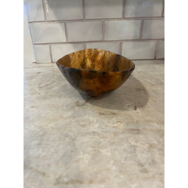 19th Century Large Oval Cattle Horn Bowl For Sale - Image 4 of 9