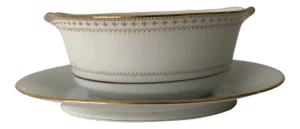 Noritake Barrington 2030 One-Piece Gravy Boat