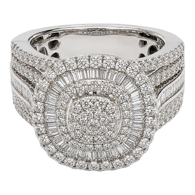10k White Gold 2 CTTW Natural Round & Baguette Diamond Square Ring, Size 7 For Sale