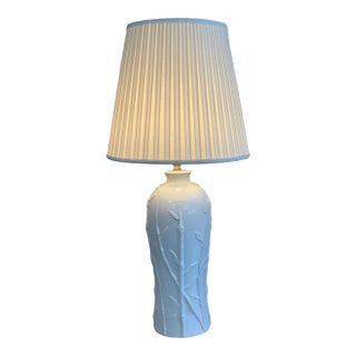 Vintage Hollywood Regency Chinoiserie Faux Bamboo Table Lamp For Sale
