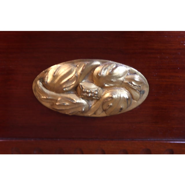 Louis XVI Style Planter in Mahogany For Sale - Image 3 of 11