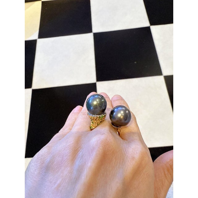Late 20th Century Bochic “Orient” Vintage South Sea Pearl & Fancy Sapphires Ring Set 18K Gold & Si For Sale - Image 5 of 9