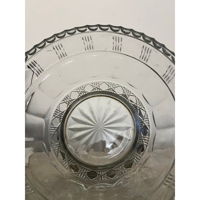 1940s Vintage 1940 Mid-Century Geometric Pressed Glass Centerpiece Bowl With Silver-Plated Pedestal Base For Sale - Image 5 of 7