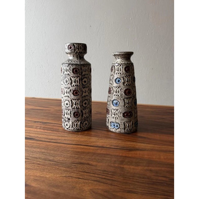 Blue Mid-Century 615/25 and 617/28 Vases from Spara Schamotte Keramik, Set of 2 For Sale - Image 8 of 9