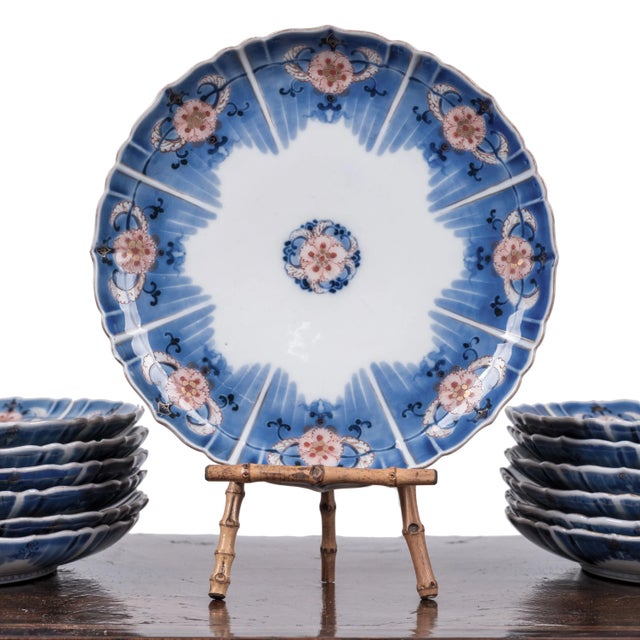 18th Century Chinese Kangxi Imari Plates- Set of 13 For Sale - Image 4 of 13