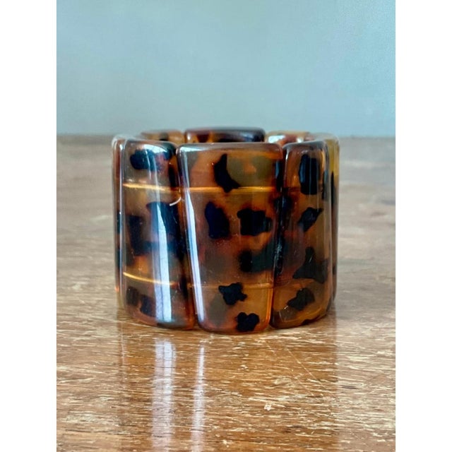 Vintage Faux Tortoise Bakelite Stretch Bracelet For Sale - Image 4 of 12
