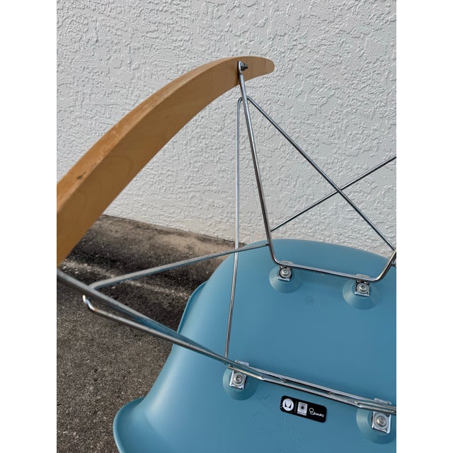 Eames Rocking Chair by Charles and Ray Eames for Herman Miller | Mid Century Modern Rar Chair | Molded Plastic Rocker For Sale - Image 10 of 12