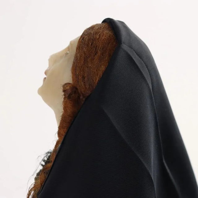 Our Lady of Sorrows Figurine in Wax and Fabric, Italy, 1800s For Sale - Image 4 of 10
