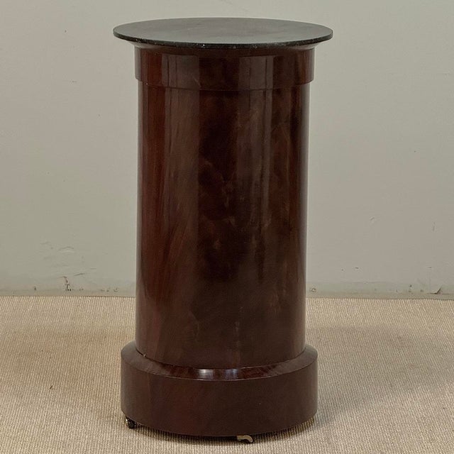 Early 19th Century French Empire to Louis Philippe Mahogany Marble Top Cabinet ~ Pedestal For Sale - Image 12 of 18