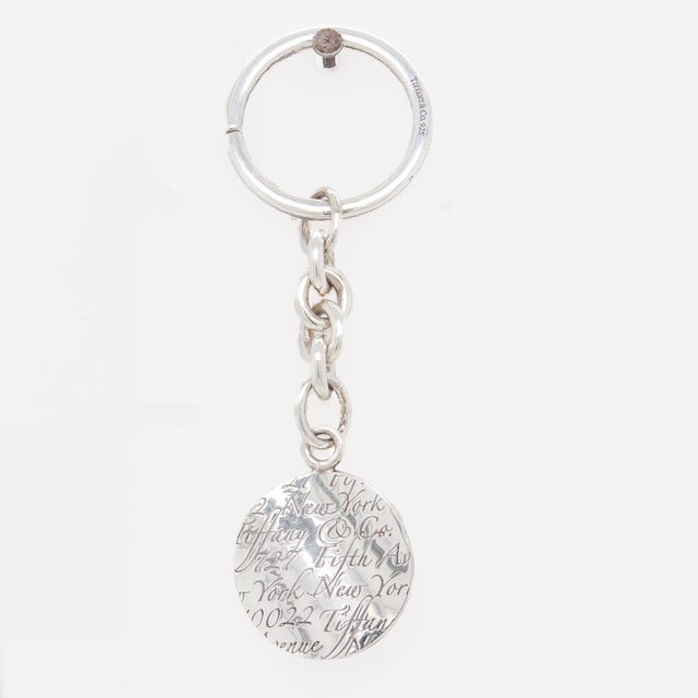 Modern Vintage Tiffany & Co Sterling Silver Keychain / Keyring With Curved Charm For Sale - Image 3 of 11