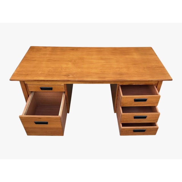 Wood Mid Century Modern Danish Teak Desk W/ 5 Drawers Floating Top Office Desk For Sale - Image 7 of 10