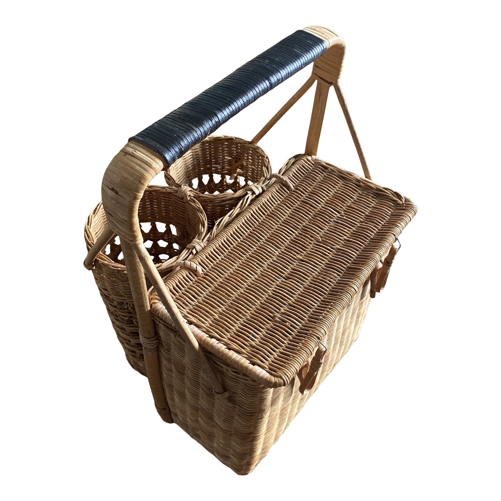 Vintage Wicker Picnic Basket With Dual Bottle Holder Chairish
