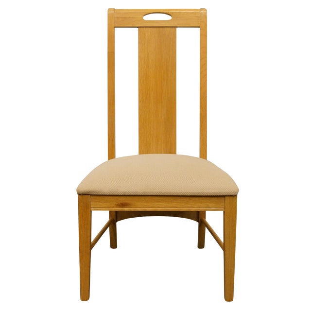 Late 20th Century Vintage Thomasville Furniture American Revival