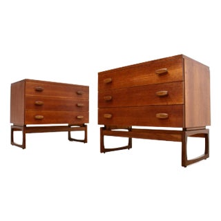 1960s Pair of Quadrille Teak Nightstands by G Plan For Sale