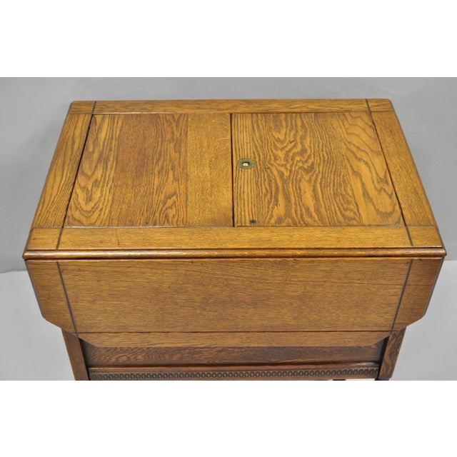Arts & Crafts Antique Arts & Crafts Oak Wood Rolling Bar Cart Liquor Cabinet by Lammert's For Sale - Image 3 of 18