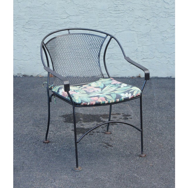 Traditional Vintage Set of Four Wrought Iron Patio Dining Chairs For Sale - Image 3 of 12