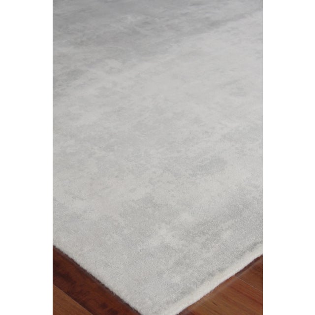 Wood Bridgewater Hand loom Bamboo/Silk Gray/Multi Rug-9'x12" For Sale - Image 7 of 8
