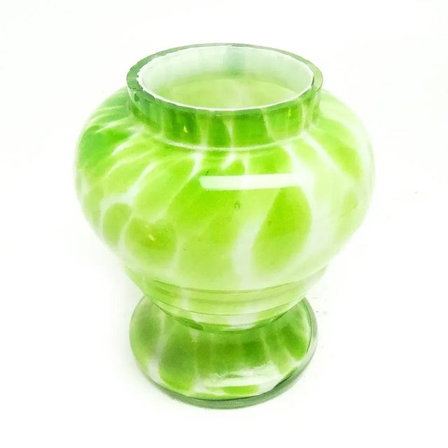 Art Deco Bohemian Vase, Czechoslovakia, 1950s, in Very Good conditions. Designed 1950 to 1959