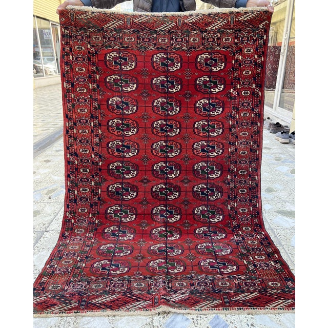 1980s Red Turkmen Bokhara Hand-Knotted Wool Rug - 3'6" X 5'3" For Sale - Image 5 of 12