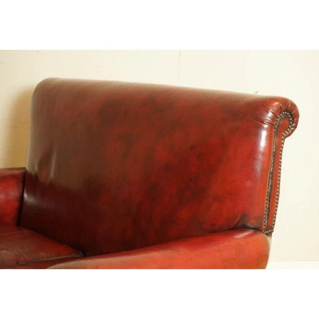 Brown Victorian Gentleman's Club Sofa in Hand-Dyed Burgundy Leather For Sale - Image 8 of 13