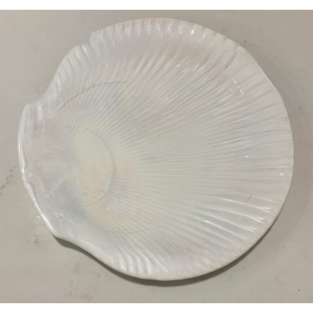 Wedgwood Vintage Nautilus Lustre Shell-Shaped Pearlescent Decorative Plate For Sale - Image 4 of 7