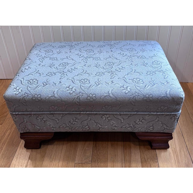 Mid 20th Century Biggs-Style Ottoman, Upholstered in Soft Blue Jacquard With Mahogany Base For Sale - Image 4 of 9