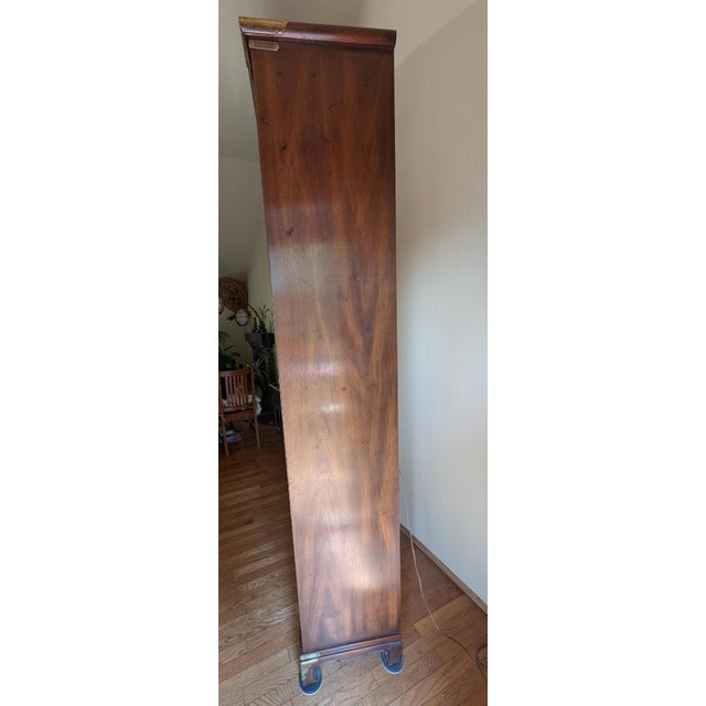 Vintage 1981 Henredon Asian Inspired China Cabinet For Sale - Image 13 of 18