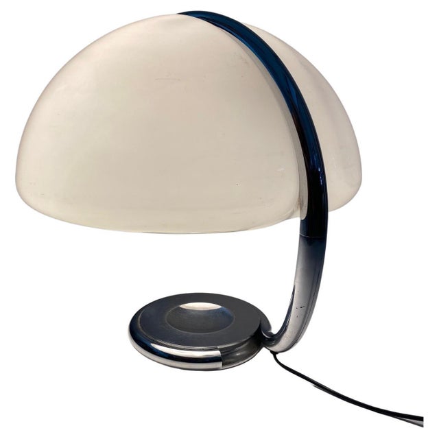 White Italian Serpente Table Lamp by Elio Martinelli for Martinelli Luce, 1960s For Sale - Image 8 of 8