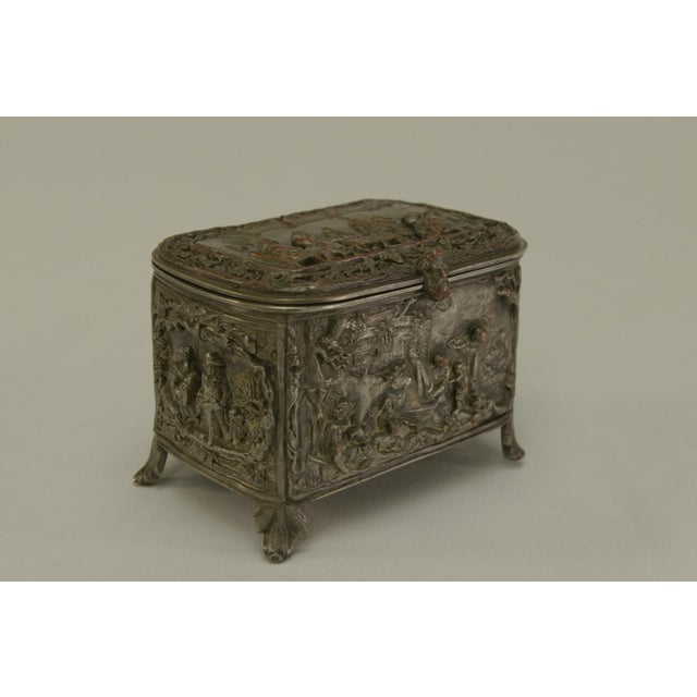 Silver-Plated Embossed Copper Box, Early 19th Century For Sale - Image 12 of 15
