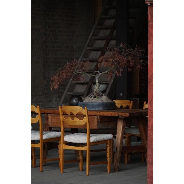 Wood Razorblade Dining Chairs in Oak & Lambswool from Henning Kjærnulf, 1960s, Set of 6 For Sale - Image 7 of 15