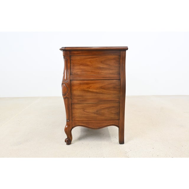 John Widdicomb French Louis XV Style Cherry Bombe Nine Drawer Dresser For Sale - Image 15 of 17