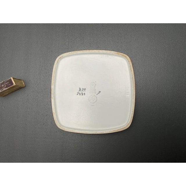 Mid-Century Modern Ceramic Bowl by Nils Thorsson for Royal Copenhagen For Sale - Image 3 of 4