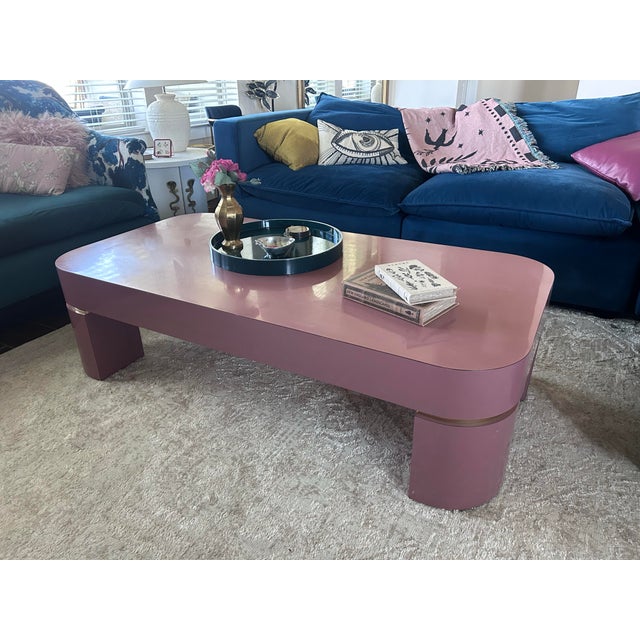 Karl Springer Vintage Postmodern Mauve Lacquer Coffee Table / Sculptural Display Table For Sale - Image 4 of 4