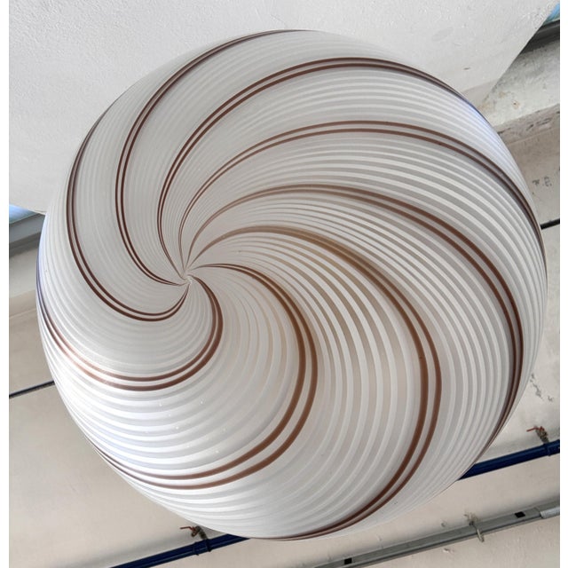 Vintage Pendant Light with Murano Tessuto Glass Globe and Brass from Venini, 1970s For Sale - Image 13 of 15