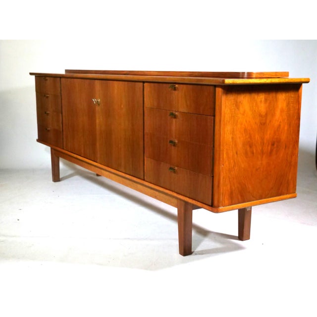 Mid-Century Modern Sideboard in Walnut, 1960s For Sale - Image 3 of 13