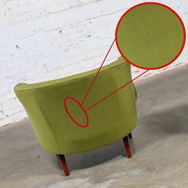 Mid-20th Century Art Deco to Mid-Century Modern Green Bucket or Barrel Style Accent or Lounge Chairs a Pair For Sale - Image 6 of 12